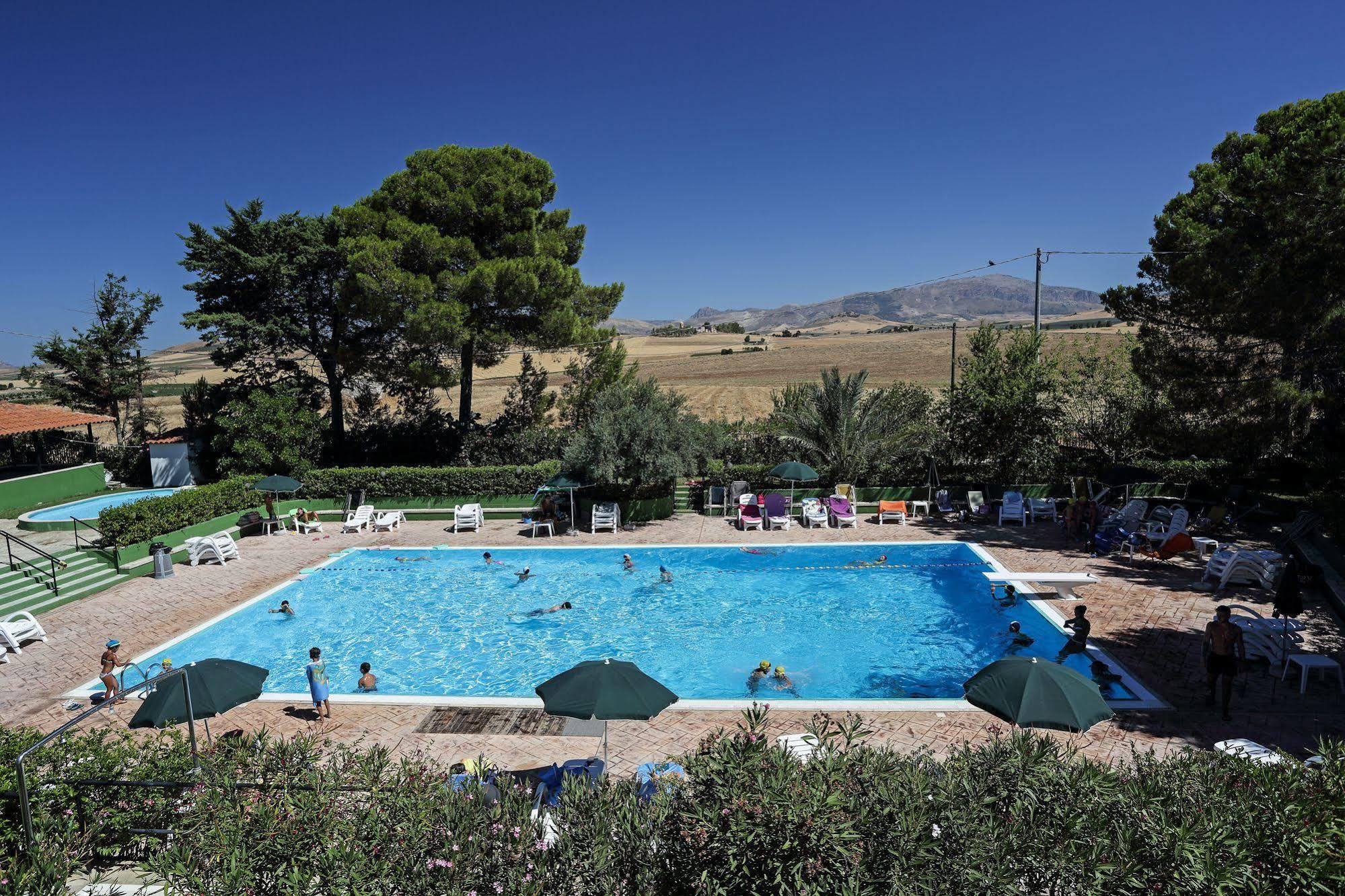 Agriturismo Tenute Pollara Roccamena المظهر الخارجي الصورة